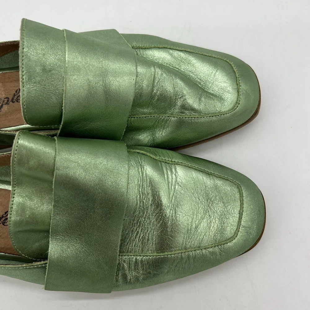 Free People Women's Metallic Green At Ease Slip On Mule loafer 6.5US (38EUR)